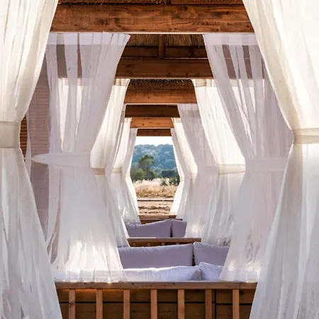 Octopool With Private Pool Apartman